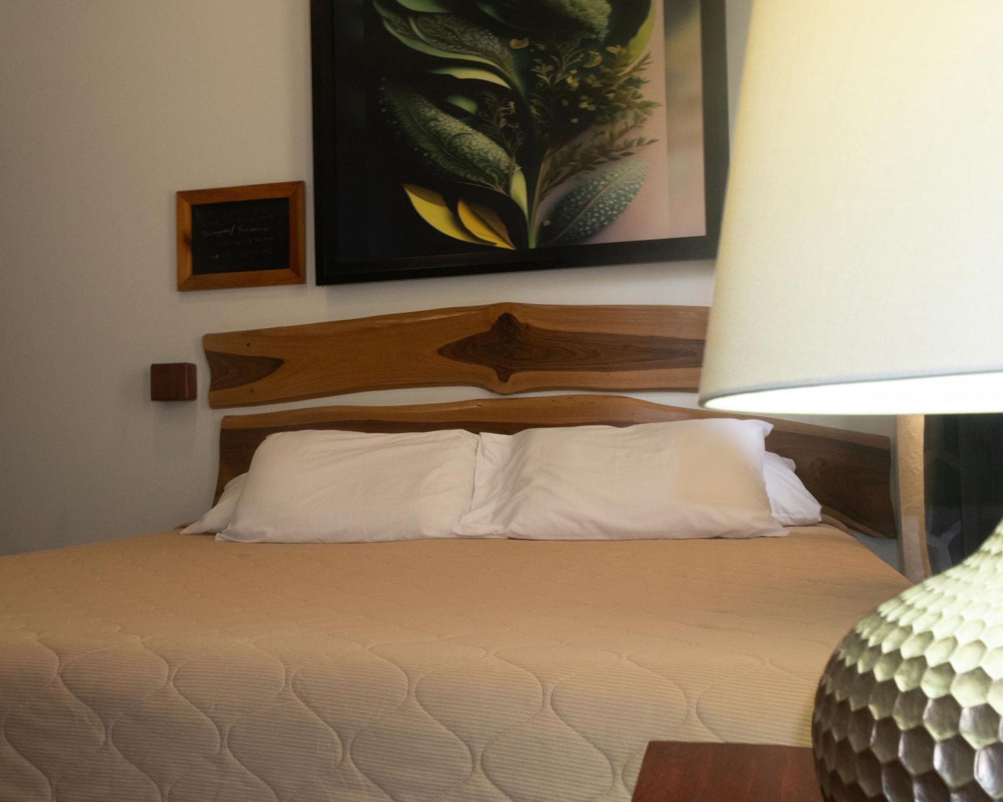 Hotel Leon Inn ภายนอก รูปภาพ